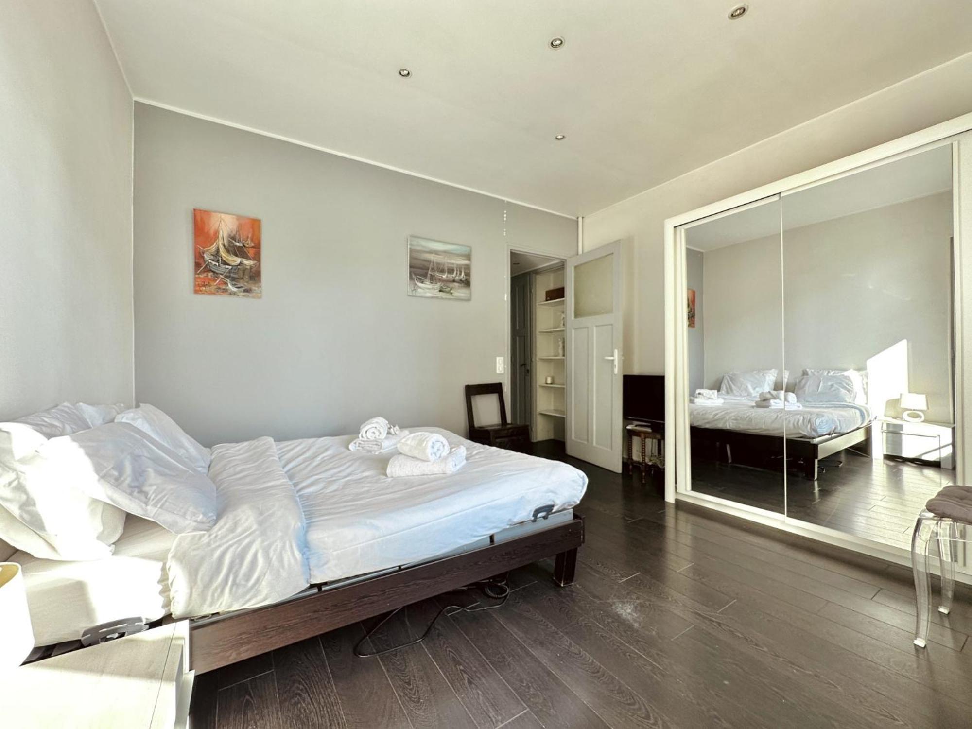 Le Globe Trotteur - 2 Pieces Cannes Centre Bagian luar foto